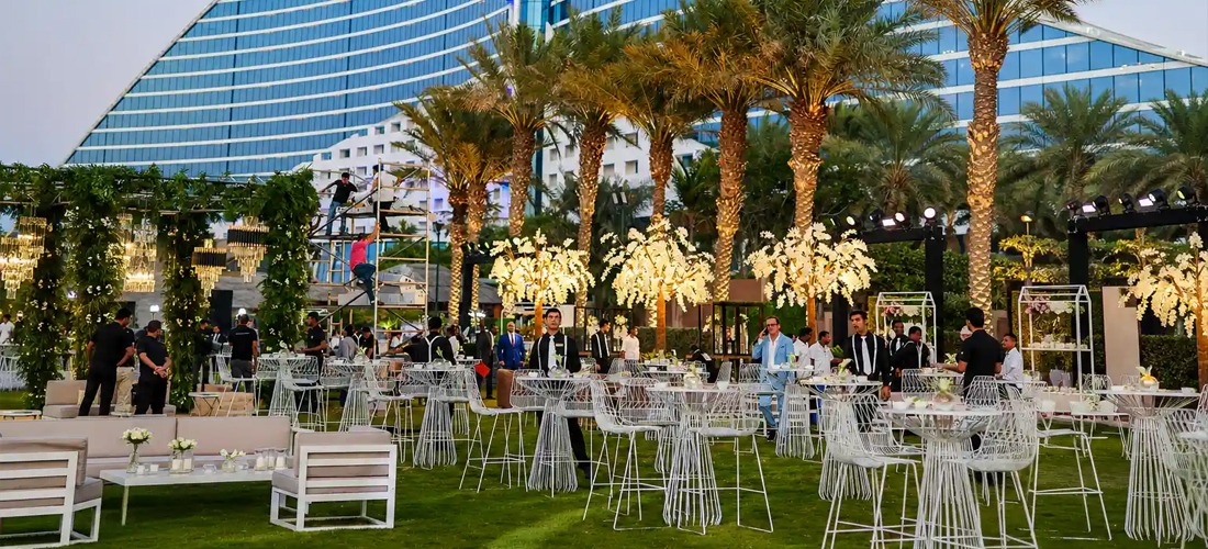 right stage rental in Dubai