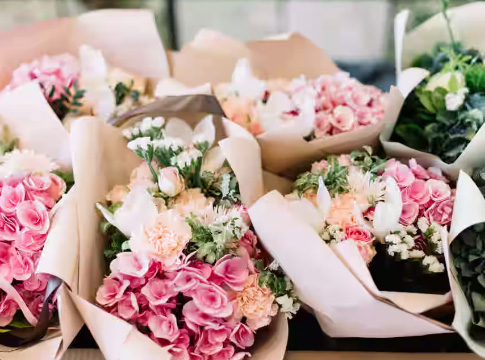 Flowers rental